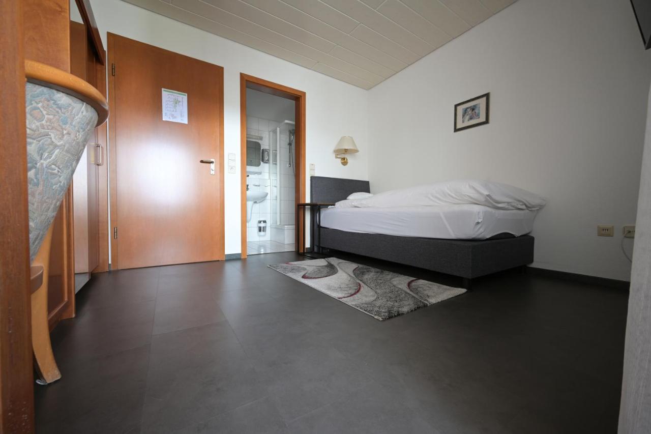 Landhotel Hirsch Sankt Johann  Bagian luar foto